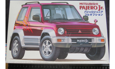 Джип Mitsubishi Pajero Jr Fujimi 1/24 Пакет с деталями не открывался., масштабная модель, scale24