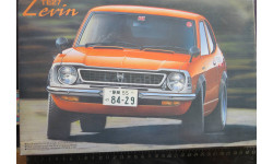 Легковая Toyota Corolla Levin TE27 Fujimi 04029 1/24 Некоторые детали сняты с литников.