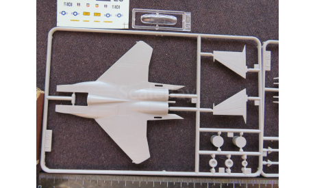 Истребитель McDonnell Douglas F -15A Eagle Aoshima 35429 1/144 . возможен обмен, масштабные модели авиации, scale144