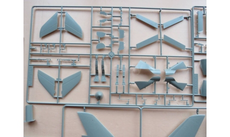 Истребитель Hawker Hunter F.6 Academy 1/48  возможен обмен, масштабные модели авиации, scale48