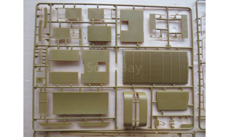 Машина связистов Henschel 33 D1 Kfz.72 WW2 German Radio Communications Truck ICM 35467 1/35 2012г  возможен обмен, масштабная модель, scale35