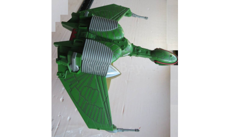 Боевой корабль Klingon Bird of Prey Star Trek Next Generations Playmates Toys 6128 возможен обмен, масштабная модель, scale0