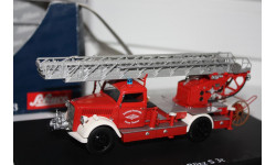 SCHUCO 03071 OPEL BLITZ S 3T Feuerwehr FIRE ENGINE 1/43