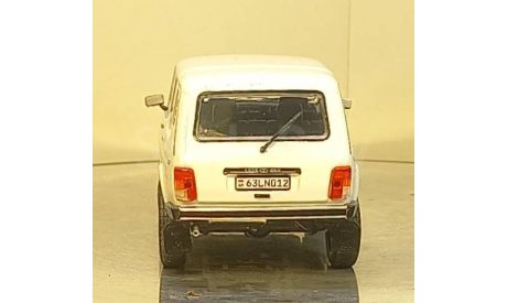 Нива 2131 4х4 5 дверная белая, масштабная модель, ARMODEL, ВАЗ, scale43