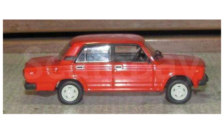 ВАЗ 2105 Автолегенды номер 62, журнальная серия Автолегенды СССР (DeAgostini), scale43