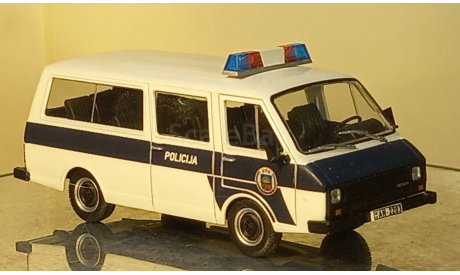 РАФ 22038 полиция, журнальная серия Автолегенды СССР (DeAgostini), scale43