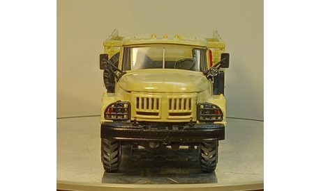 ЗИЛ 131 бортовой песочный Элекон, масштабная модель, scale43