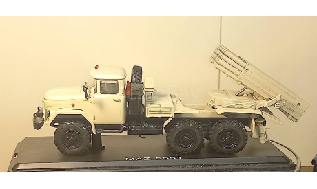 ЗИЛ 131 Град-1 СПБМ песочный, масштабная модель, scale43