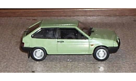 ВАЗ 2108  Автолегенды номер 21, журнальная серия Автолегенды СССР (DeAgostini), scale43