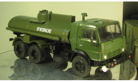 КАМАЗ 53205 АЦ-9 огнеопасно, масштабная модель, scale43