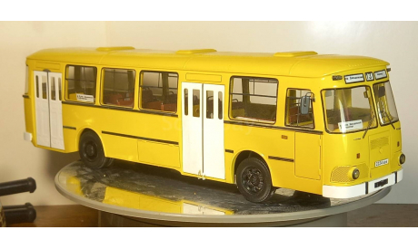 ЛИАЗ 677М Саброн, редкая масштабная модель, Sabron Scale Models, scale43