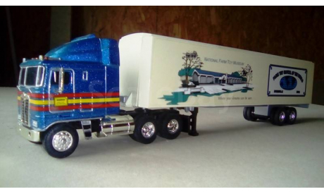 Kenworth K100E, масштабная модель, 1:64, 1/64, ERTL