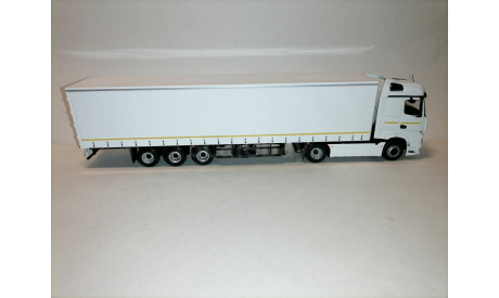 КАМАЗ-54901 с полуприцепом НЕФАЗ-93341 SSM1446, масштабная модель, scale43