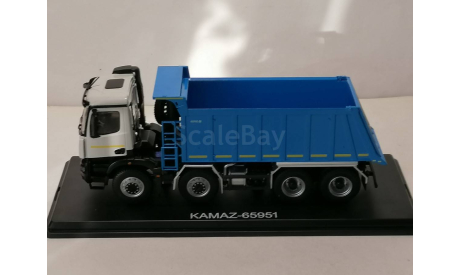 КАМАЗ-65951 самосвал SSM1533, масштабная модель, scale43