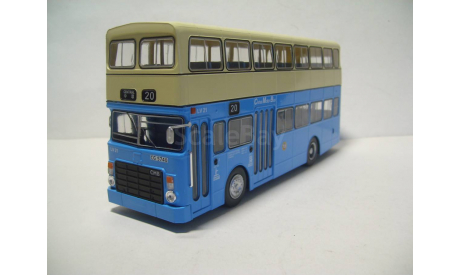 Автобус Leyland Victory MKII Hachette, масштабная модель, scale43