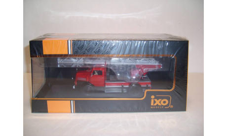 ИФА IFA S4000 DL-Fire Brigade, пожарная лестница, масштабная модель, IXO, 1:43, 1/43