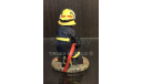 С РУБЛЯ!!! Del Prado 1:32 Фигурка Fireman (Punta Arenas, Chile) — 1995, фигурка, 1/32
