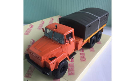 КрАЗ-260 1979-1989 гг. 1:43 НашАвтопром (НАП), масштабная модель, 1/43