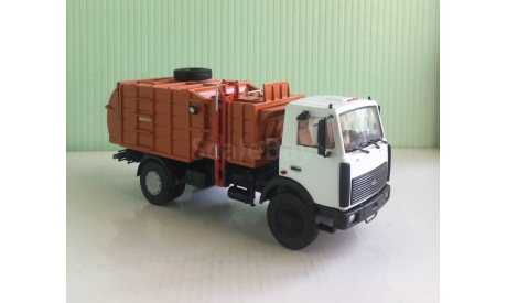 МКМ-35 на шасси МАЗ-5337 1:43 Автоистория (АИСТ), масштабная модель, scale43