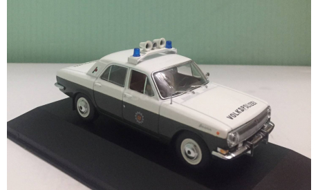 Газ-М24 Волга Volkspolizei 1969 1:43 ISTmodels, масштабная модель, scale43