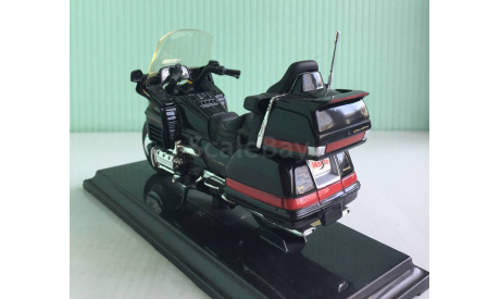 HONDA Gold Wing SE 1:18 Maisto, масштабная модель мотоцикла, 1/18