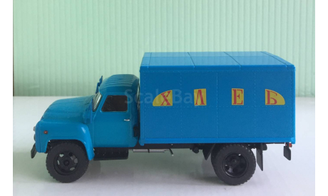 ГЗСА-3704 на шасси Горький-52 1:43 АвтоИстория, масштабная модель, АИСТ, scale43