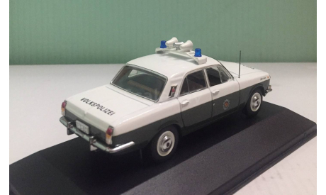 Газ-М24 Волга Volkspolizei 1969 1:43 ISTmodels, масштабная модель, scale43