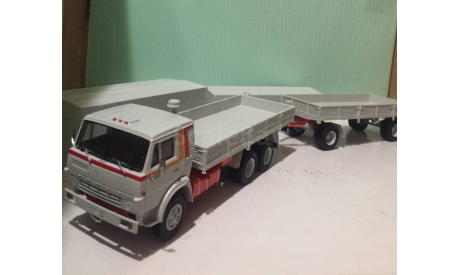 КамАЗ-53212 с полуприцепом ГКБ-8350 1:43 Start Scale Models, масштабная модель, 1/43