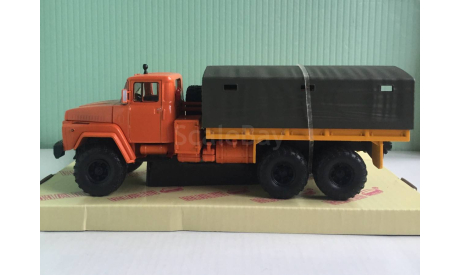 КрАЗ-260 1979-1989 гг. 1:43 НашАвтопром (НАП), масштабная модель, 1/43