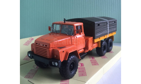 КрАЗ-260 1979-1989 гг. 1:43 НашАвтопром (НАП), масштабная модель, 1/43