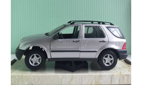 Mercedes-Benz 320 ML 1:24 Maisto, масштабная модель, scale24