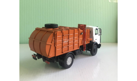 МКМ-35 на шасси МАЗ-5337 1:43 Автоистория (АИСТ), масштабная модель, scale43