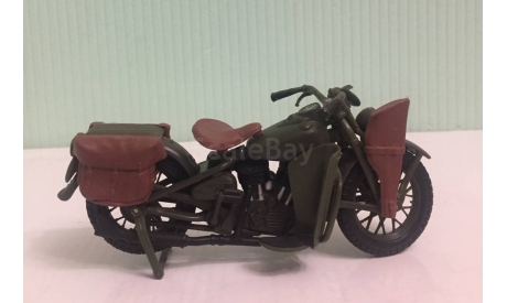 HARLEY-DAVIDSON 1942 WLA FLAT HEAD 1:18 Maisto, масштабная модель мотоцикла, scale18