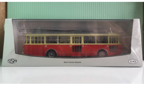 Троллейбус Skoda-9TR с ДЕФЕКТОМ !!! 1:43 Start Scale Models, масштабная модель, Škoda, 1/43