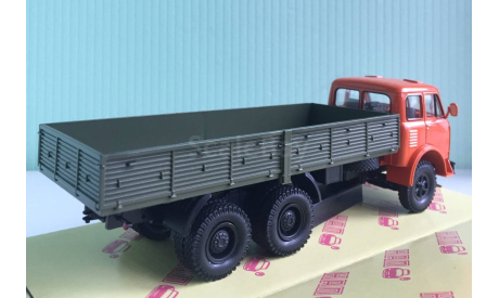МАЗ-514 1966 г. 1:43 НашАвтопром (НАП), масштабная модель, scale43