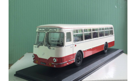 ЛиАЗ-677 из к/фильма ‘’ Джентльмены удачи’’ 1:43 Classicbus, редкая масштабная модель, scale43