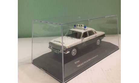 Газ-М24 Волга Volkspolizei 1969 1:43 ISTmodels, масштабная модель, scale43