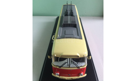 Троллейбус Skoda-9TR с ДЕФЕКТОМ !!! 1:43 Start Scale Models, масштабная модель, Škoda, 1/43