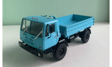 КАЗ-4540 1:43 АвтоИстория (АИСТ), масштабная модель, scale43