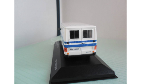 Mercedes MB100 Mercedes Service 1:43 White Box Limited Edition 1000 pcs., масштабная модель, Mercedes-Benz, 1/43