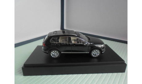 Volkswagen VW Touareg 2015 1:43 Herpa, масштабная модель, scale43