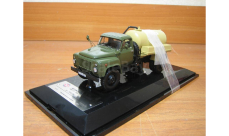 ГАЗ 53А АВВ-3,6 Вода 1984 105328 Dip Models с рубля, масштабная модель, 1:43, 1/43