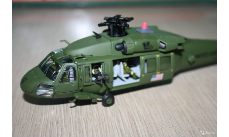 UH-60A Black Hawk,1991 Desert Storm,Corgi, масштабные модели авиации, Sikorsky, scale72