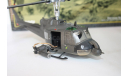 UH-1C Huey Gunship US Army Vietnam,Corgi, масштабные модели авиации, scale48