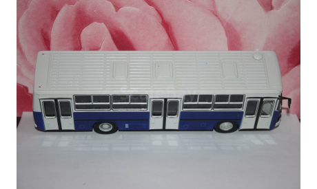 Ikarus-260 планетарные двери ,Советский Автобус (СОВА), масштабная модель, scale43