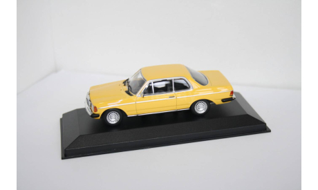 Mercedes-Benz W123 Coupe 1976,Minichamps, масштабная модель, scale43