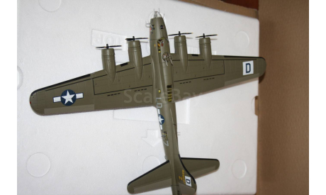Boeing B17F Flying Fortress USAAF 100th BG, 42-6087 Royal Flush,Corgi, масштабные модели авиации, scale72