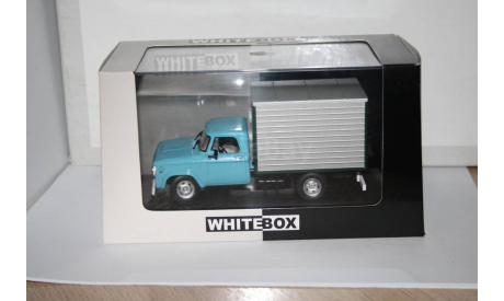 Dodge D-400 Box Van,WhiteBox, масштабная модель, scale43