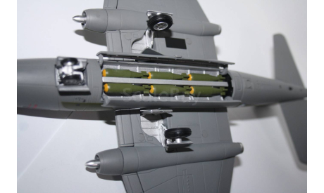 Canberra Mk.20, RAAF Phan Rang Air Base, South Vietnam 1969,Corgi, масштабные модели авиации, scale72, English Electric