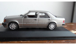 Mercedes-benz    500 E Minichamps 1:43